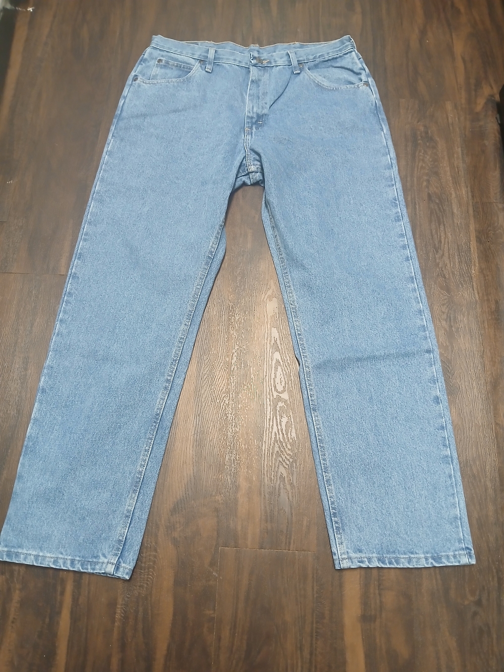 Wrangler Light Blue Straight Leg Men’s Jeans